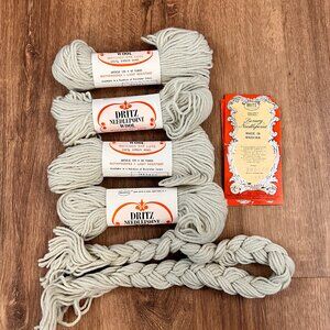 Dritz Needlepoint Tapestry 100% Virgin Wool Yarn in Crystal Green